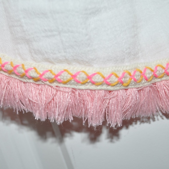 New CAT & JACK Boho White Fringe Poncho Top NWOT - Picture 6 of 8